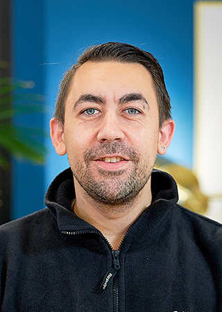Head shot of Andrew Harden maintenance person at Peldon Rose