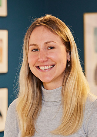 Head shot of Alice Bamber communications executive at Peldon Rose