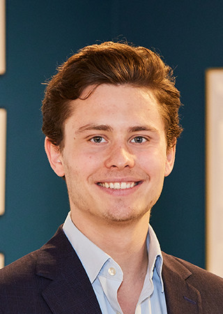 Peldon Rose headshot of Ben Rashbrook.